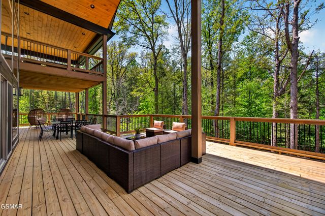 3806 Revetta Circle, Sevierville, TN 37862