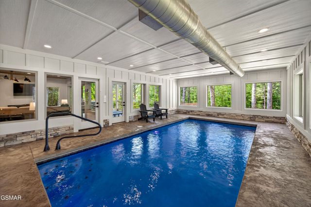 3806 Revetta Circle, Sevierville, TN 37862