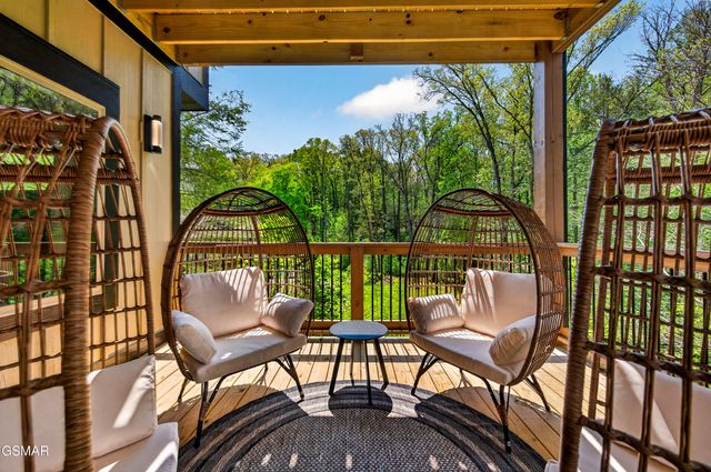 3806 Revetta Circle, Sevierville, TN 37862