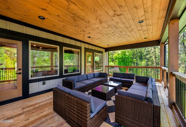 3806 Revetta Circle, Sevierville, TN 37862