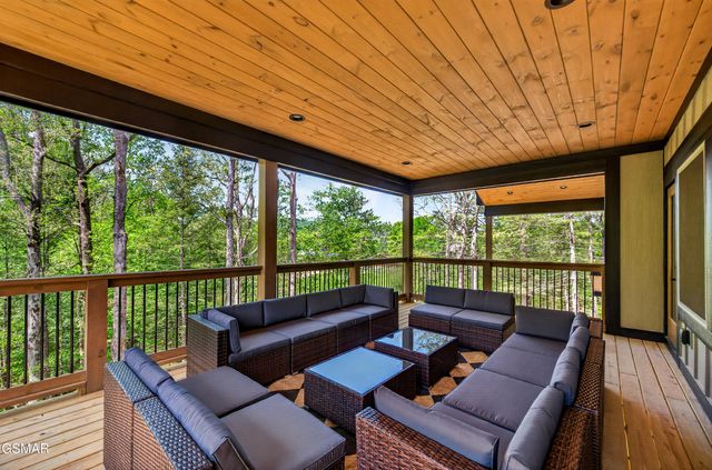 3806 Revetta Circle, Sevierville, TN 37862
