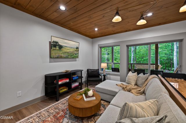 3806 Revetta Circle, Sevierville, TN 37862