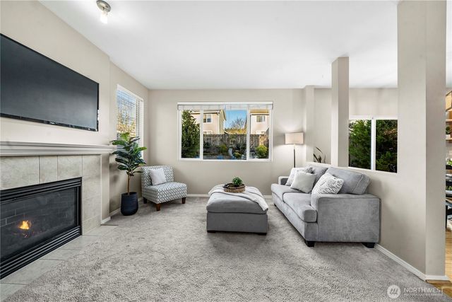 27528 245th Avenue SE, Maple Valley, WA 98038