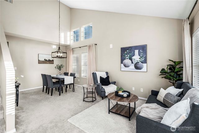 27528 245th Avenue SE, Maple Valley, WA 98038