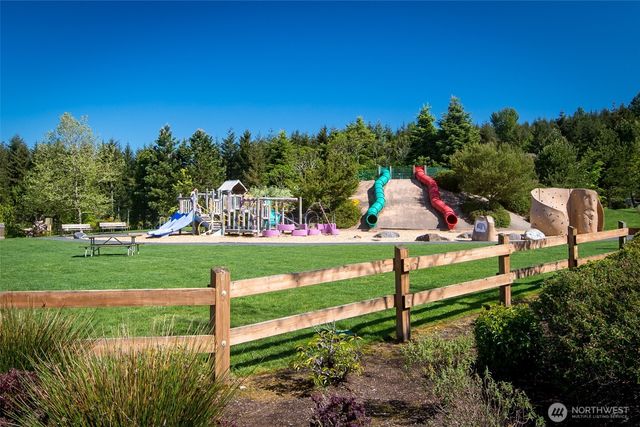 27528 245th Avenue SE, Maple Valley, WA 98038