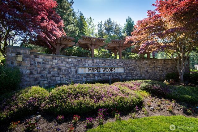 27528 245th Avenue SE, Maple Valley, WA 98038