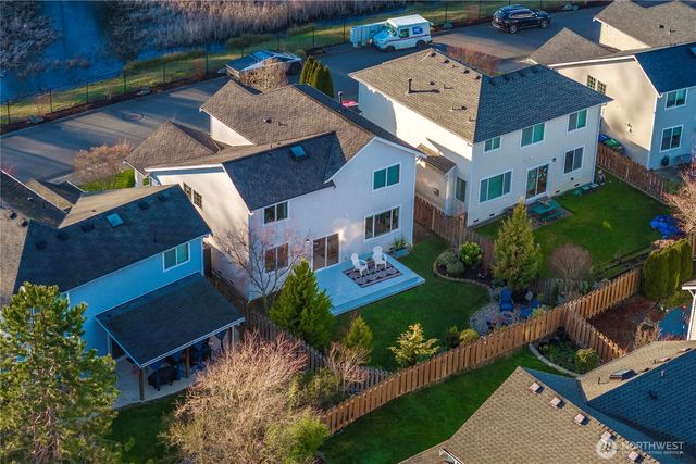 27528 245th Avenue SE, Maple Valley, WA 98038