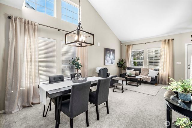 27528 245th Avenue SE, Maple Valley, WA 98038