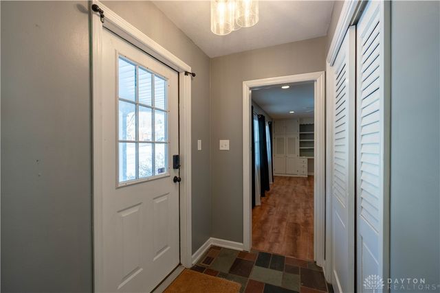 600 Laurelann Drive, Dayton, OH 45429