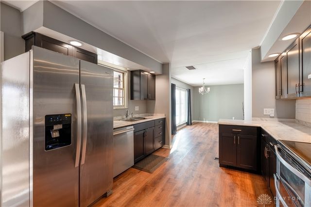 600 Laurelann Drive, Dayton, OH 45429