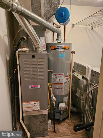 403 TUDOR DR, Winchester, VA 22603