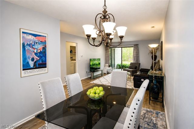 16575 Wren Road 3C, Chagrin Falls, OH 44023