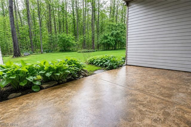 16575 Wren Road 3C, Chagrin Falls, OH 44023