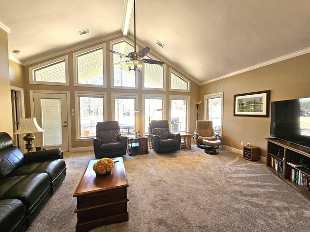 18 Amable Lane, Hot Springs Village, AR 71909