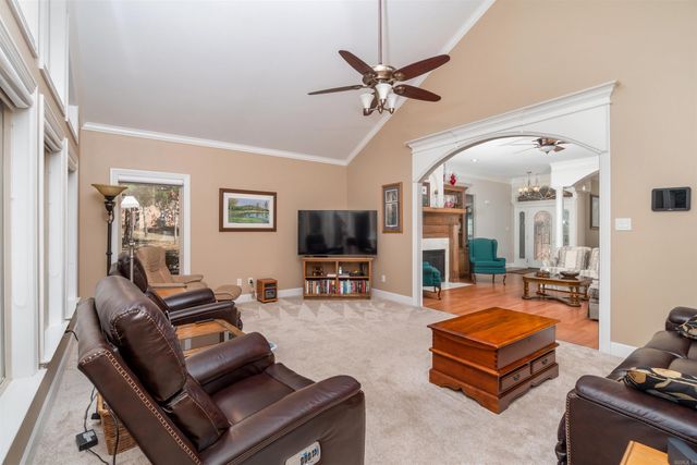 18 Amable Lane, Hot Springs Village, AR 71909