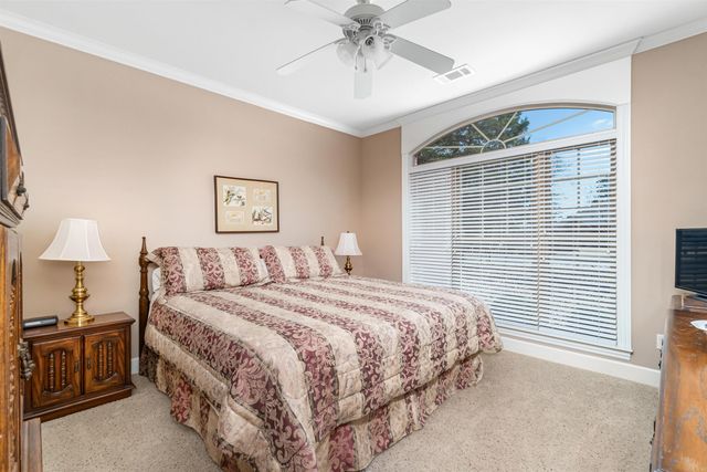 18 Amable Lane, Hot Springs Village, AR 71909