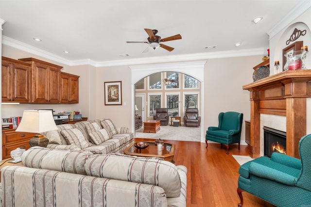 18 Amable Lane, Hot Springs Village, AR 71909