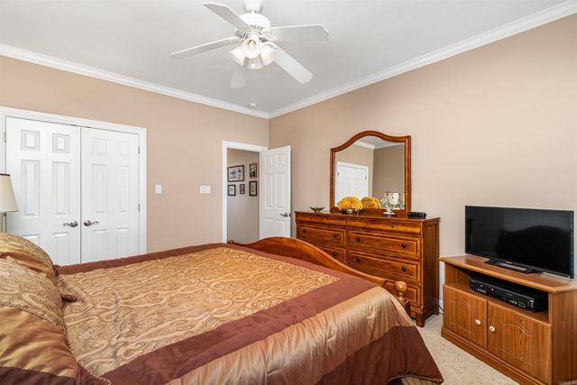 18 Amable Lane, Hot Springs Village, AR 71909