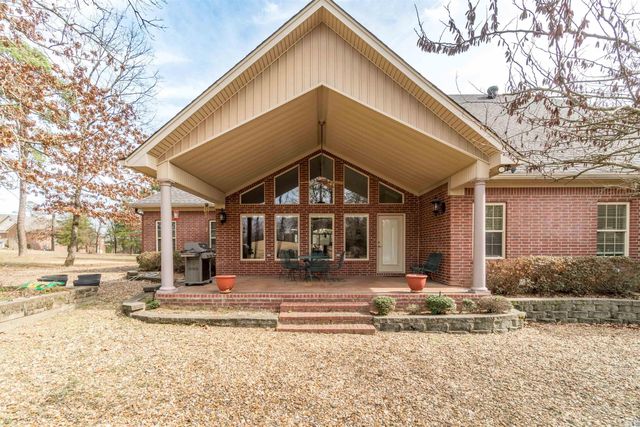 18 Amable Lane, Hot Springs Village, AR 71909