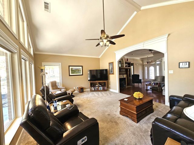 18 Amable Lane, Hot Springs Village, AR 71909