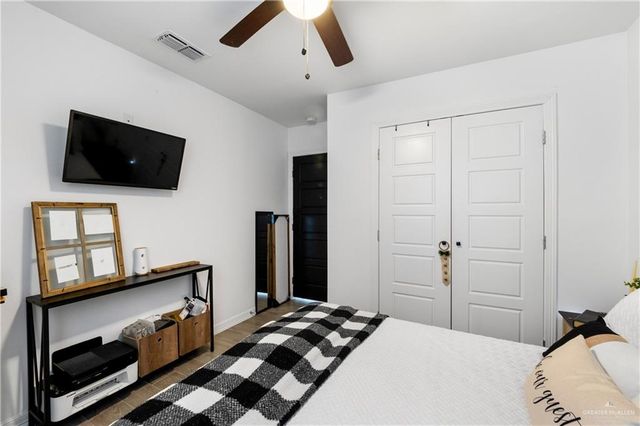 30195 Roberta Circle, Los Fresnos, TX 78566