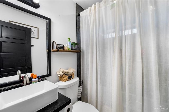 30195 Roberta Circle, Los Fresnos, TX 78566