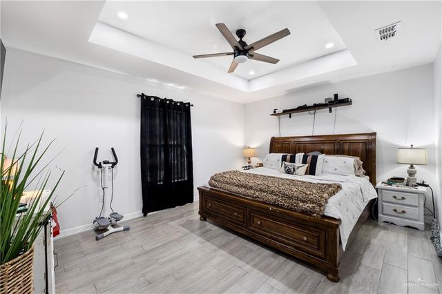 30195 Roberta Circle, Los Fresnos, TX 78566