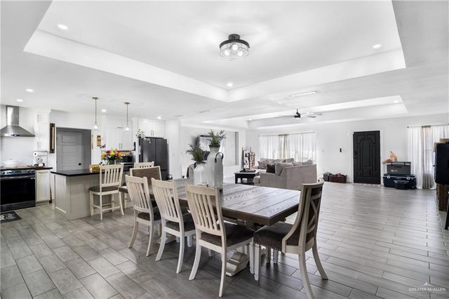 30195 Roberta Circle, Los Fresnos, TX 78566