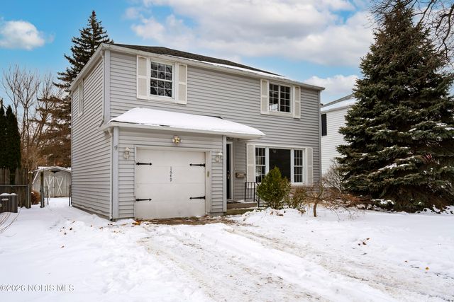 1649 Crestwood Road, Toledo, OH 43612