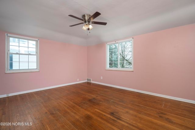 1649 Crestwood Road, Toledo, OH 43612