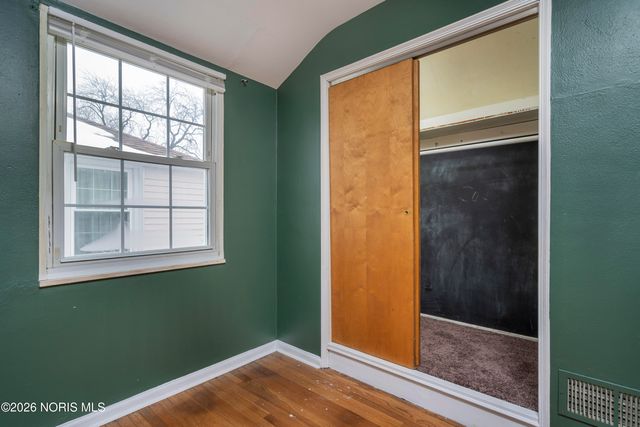 1649 Crestwood Road, Toledo, OH 43612