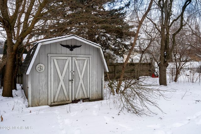 1649 Crestwood Road, Toledo, OH 43612