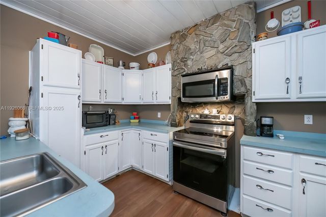 105 S OAK, La Belle, FL 33935