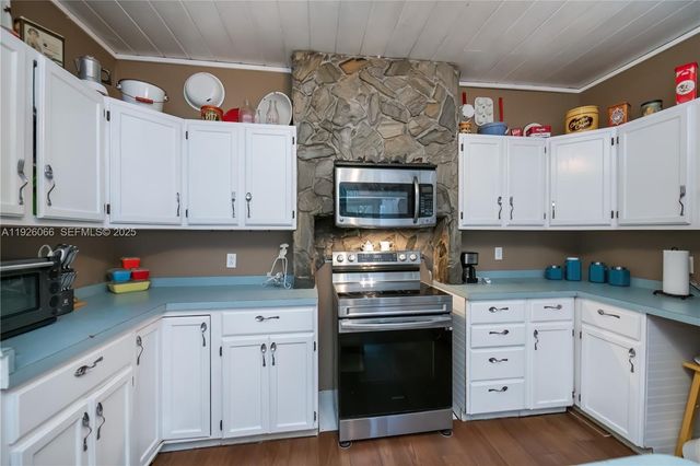 105 S OAK, La Belle, FL 33935