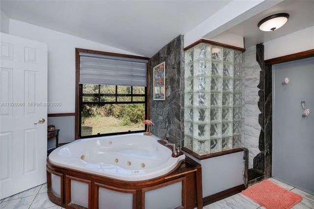 105 S OAK, La Belle, FL 33935