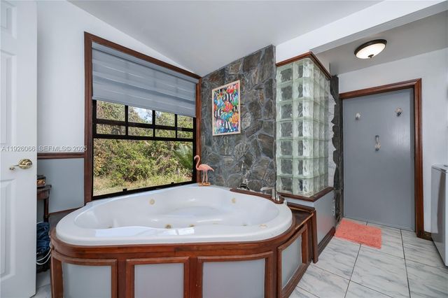 105 S OAK, La Belle, FL 33935