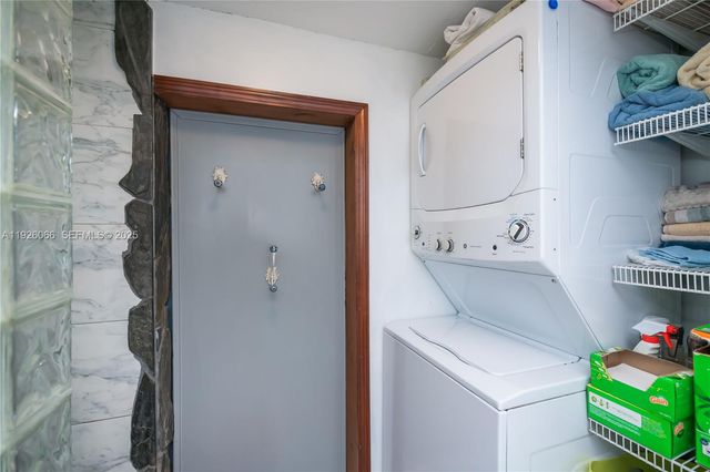 105 S OAK, La Belle, FL 33935