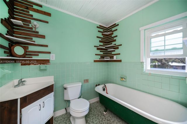 105 S OAK, La Belle, FL 33935