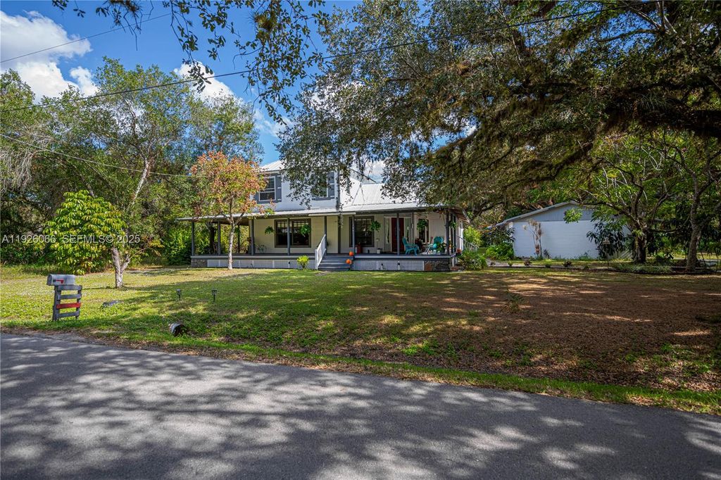 105 S OAK, La Belle, FL 33935