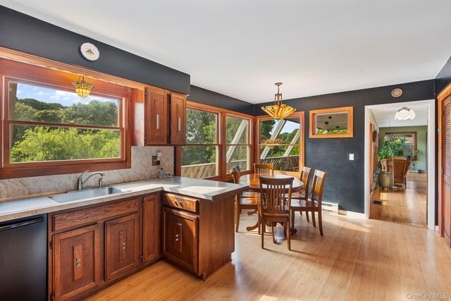 4 Hill Dale Avenue, Miller Place, NY 11764