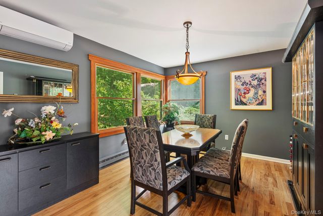 4 Hill Dale Avenue, Miller Place, NY 11764