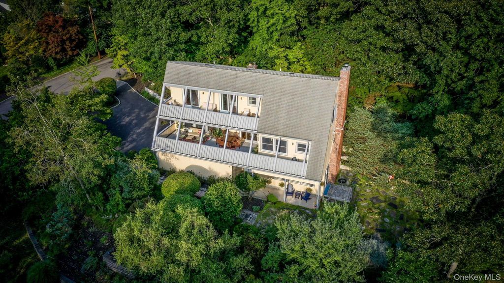 4 Hill Dale Avenue, Miller Place, NY 11764 — photo 3