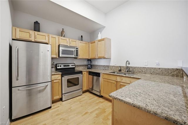 241 Granby St Unit 62, Norfolk, VA 23510