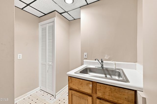 106 Barcelona Court, Cary, NC 27513