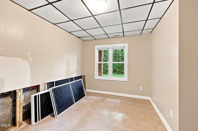106 Barcelona Court, Cary, NC 27513