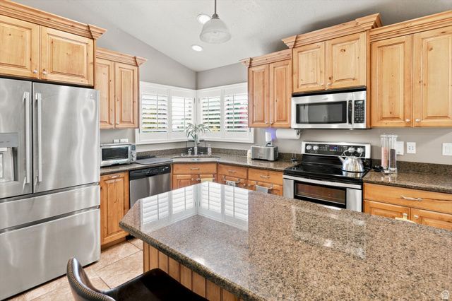 3139 N 1350 W, Pleasant View, UT 84414