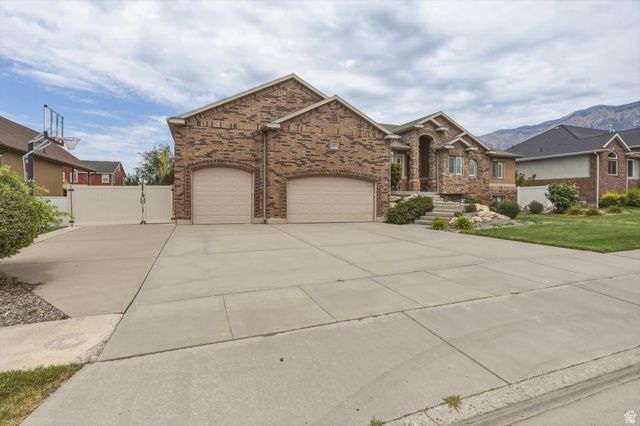 3139 N 1350 W, Pleasant View, UT 84414