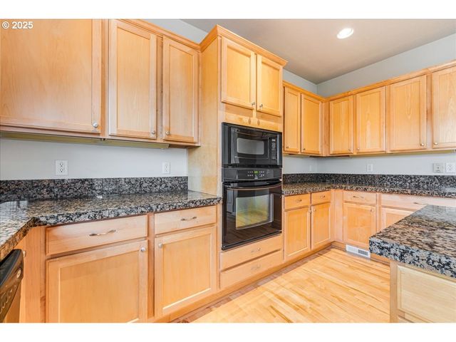 3115 SABO Ln, West Linn, OR 97068