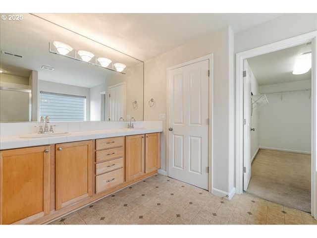 3115 SABO Ln, West Linn, OR 97068