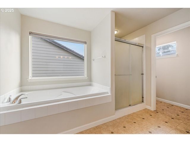 3115 SABO Ln, West Linn, OR 97068